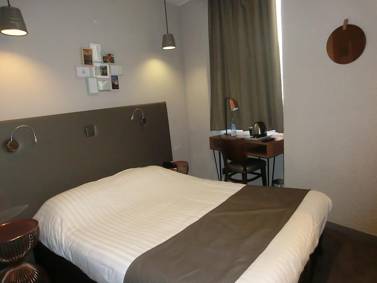Hotel Sur Le Quai Port Vendres Luaran gambar
