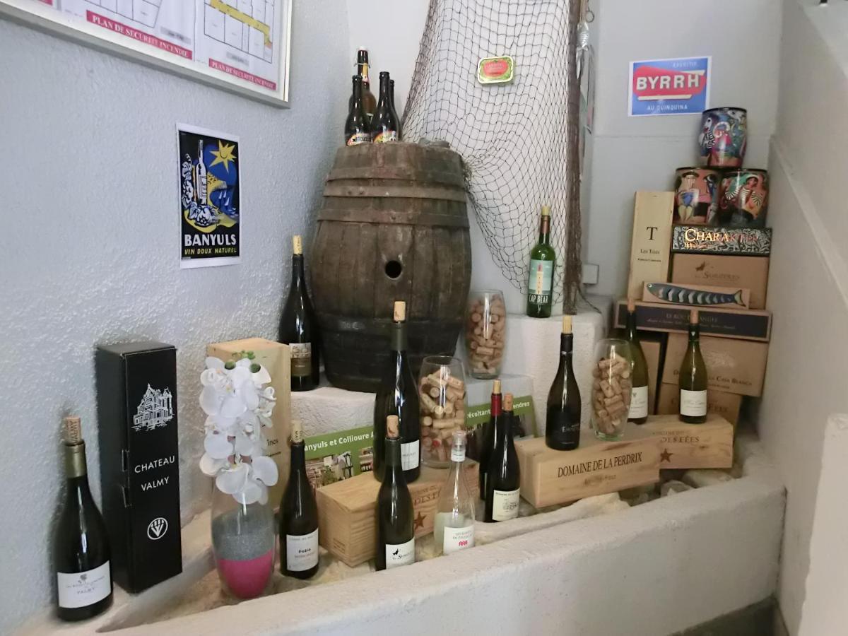 Hotel Sur Le Quai Port Vendres Luaran gambar