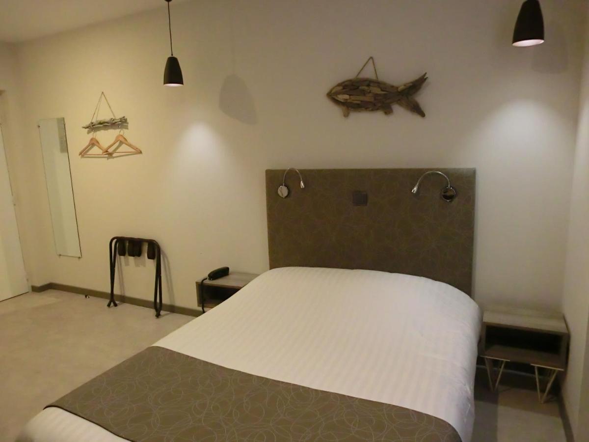 Hotel Sur Le Quai Port Vendres Luaran gambar